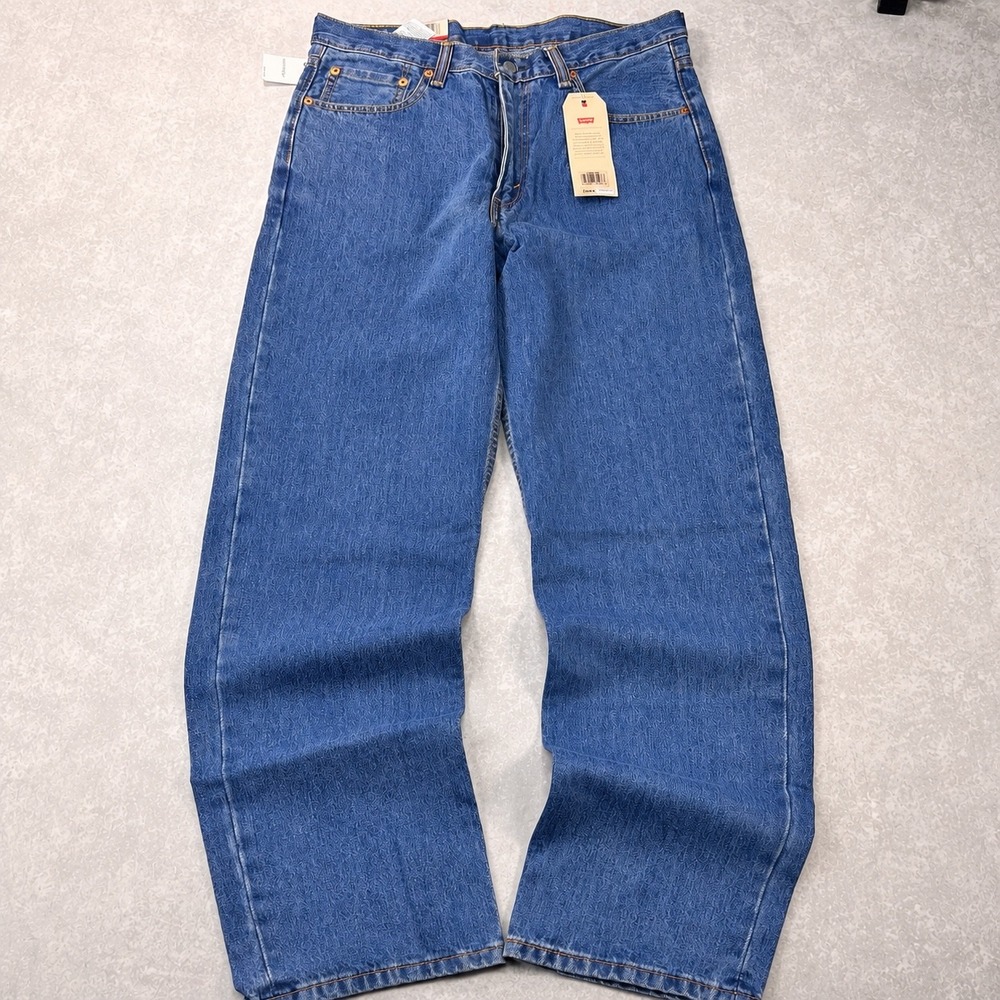 Levi's 550 Relaxed Fit Jeans 34x34 Medium Wash Straight Leg NWT